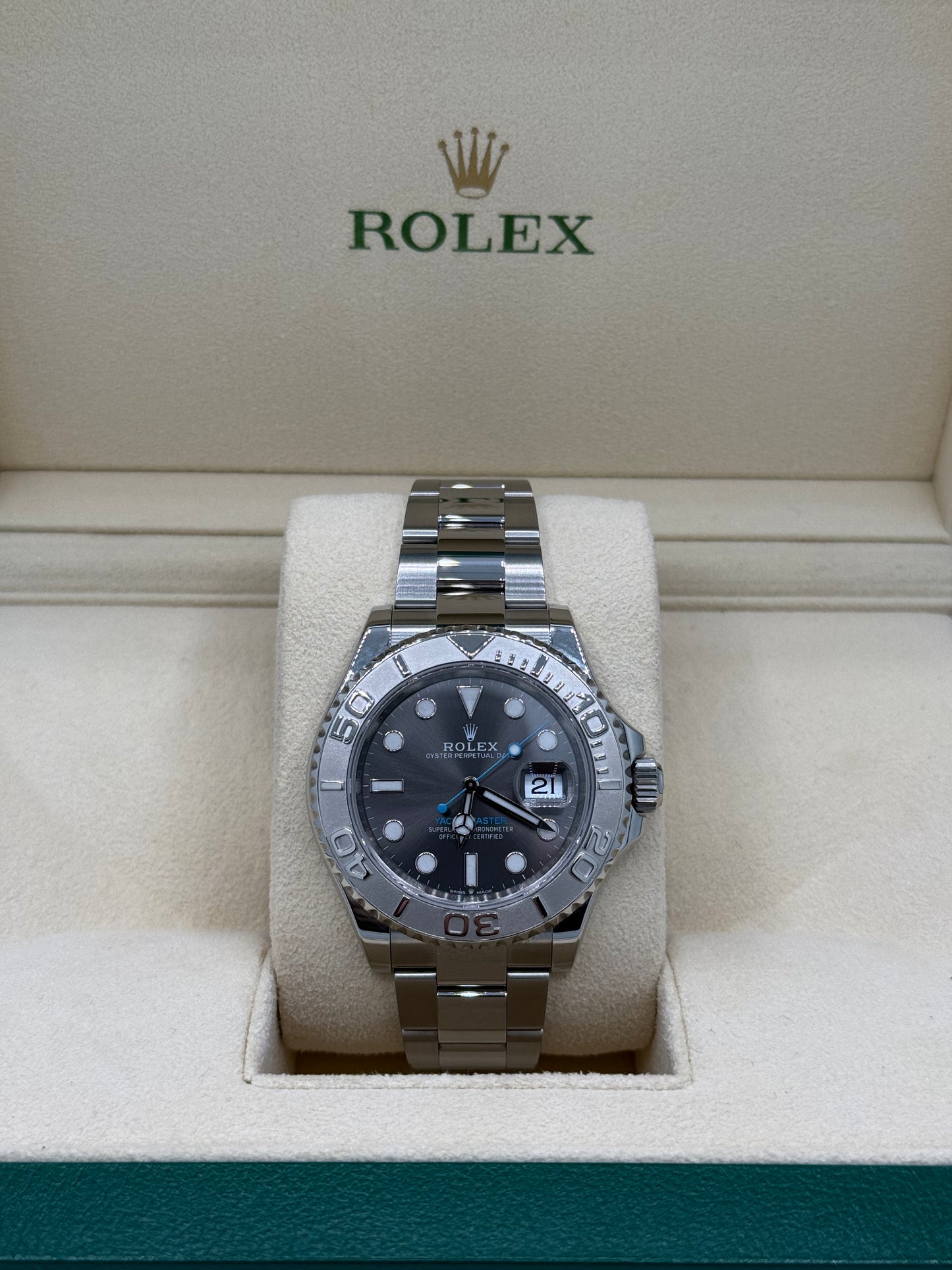 Rolex Yacht Master 40 Rhodium Dial 126622 2023