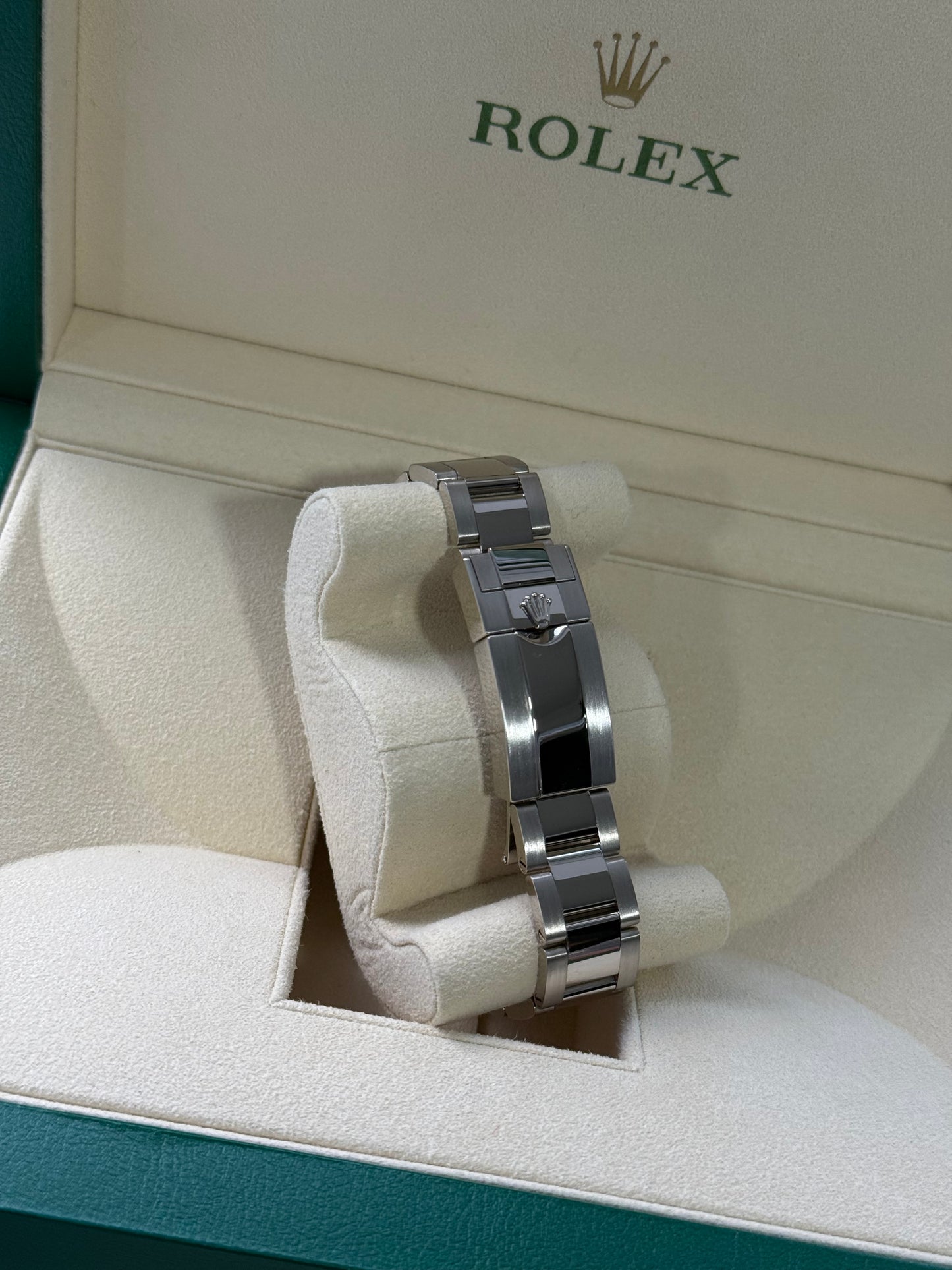 Rolex Daytona 126509 18ct White Gold case and Silver dial.