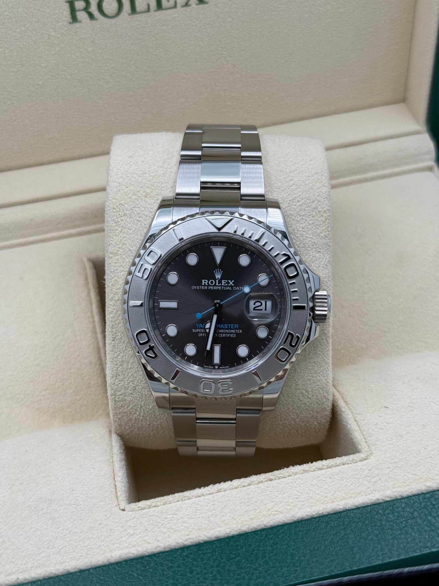 Rolex Yacht Master 40 Rhodium Dial 126622 2023