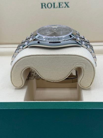 Rolex Datejust 41 Wimbledon Smooth Bezel Unworn 126300 2025