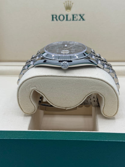 Rolex Datejust 41 Wimbledon Smooth Bezel Unworn 126300 2025